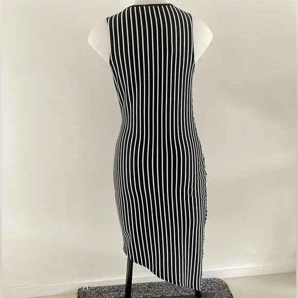Boohoo Night Stripe Assymetrical Dress - Picture 4 of 6